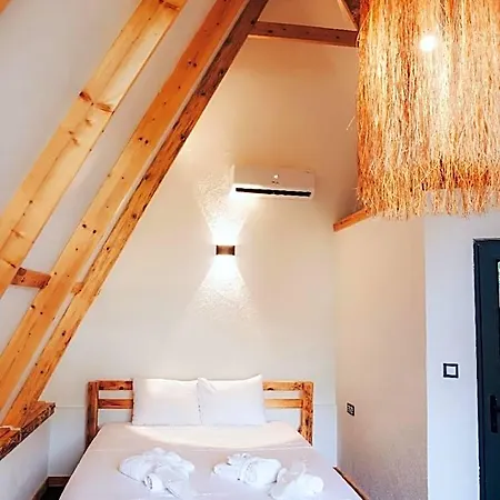 Hotel Sapanca Tas Ev &